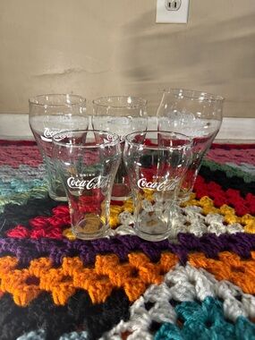 Vintage Coca Cola Clear Drinking Glasses- Set of 5 (Clear)